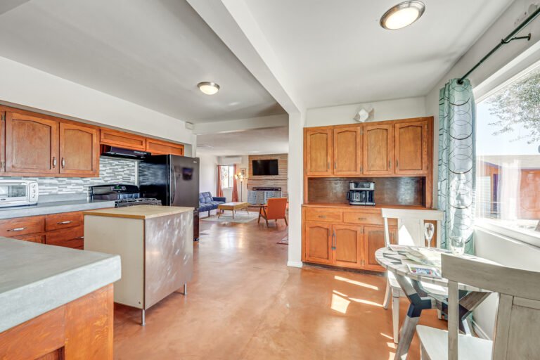 Kitchen Harmonic House